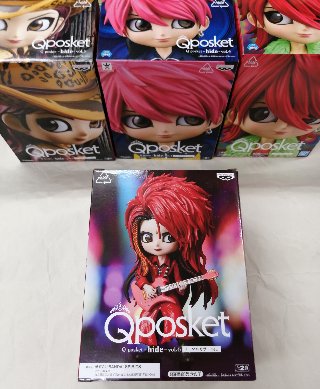 hide 「hide フィギュア」 初期赤髪 Q posket vol.6 ノーマルカラー 未使用 HEADWAX/バンプレスト - ロックオンキング