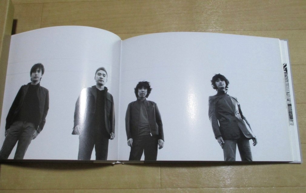 Mr.Children DEAR Wonderful World 限定パンフレット - ロックオンキング