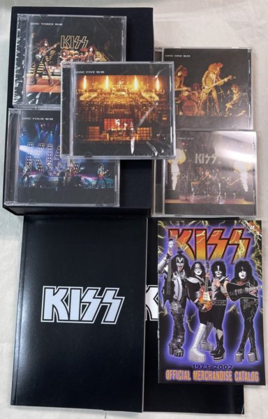 絶品】 KISS 地獄大全DVD18枚新品&Definitive コレクションCD 5枚 ...