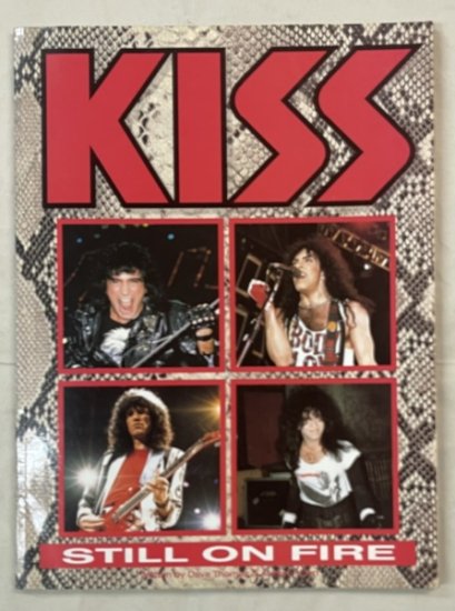 KISS キッス 写真集 KISS STILL ON FIRE 洋書 - ロックオンキング