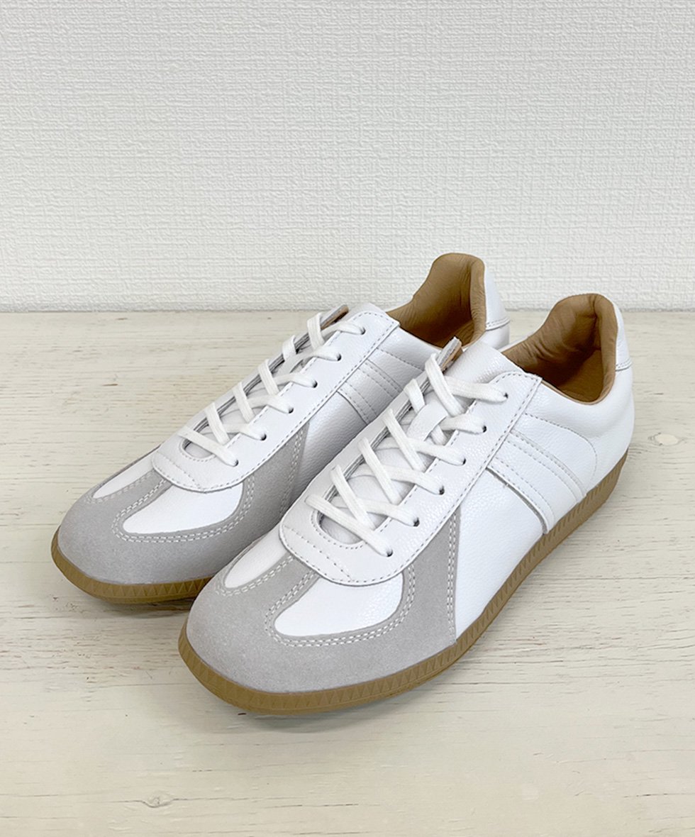 GERMAN TRAINER/  REPRODUCTED EDITION MODEL ［42500］(WHITE)