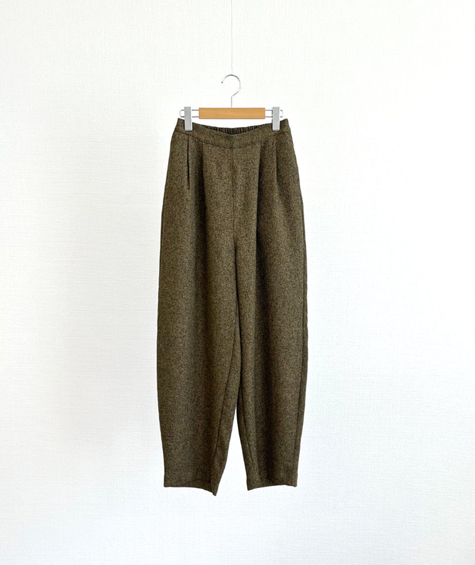 WHYTO./  mix color trouser (KHAKI)