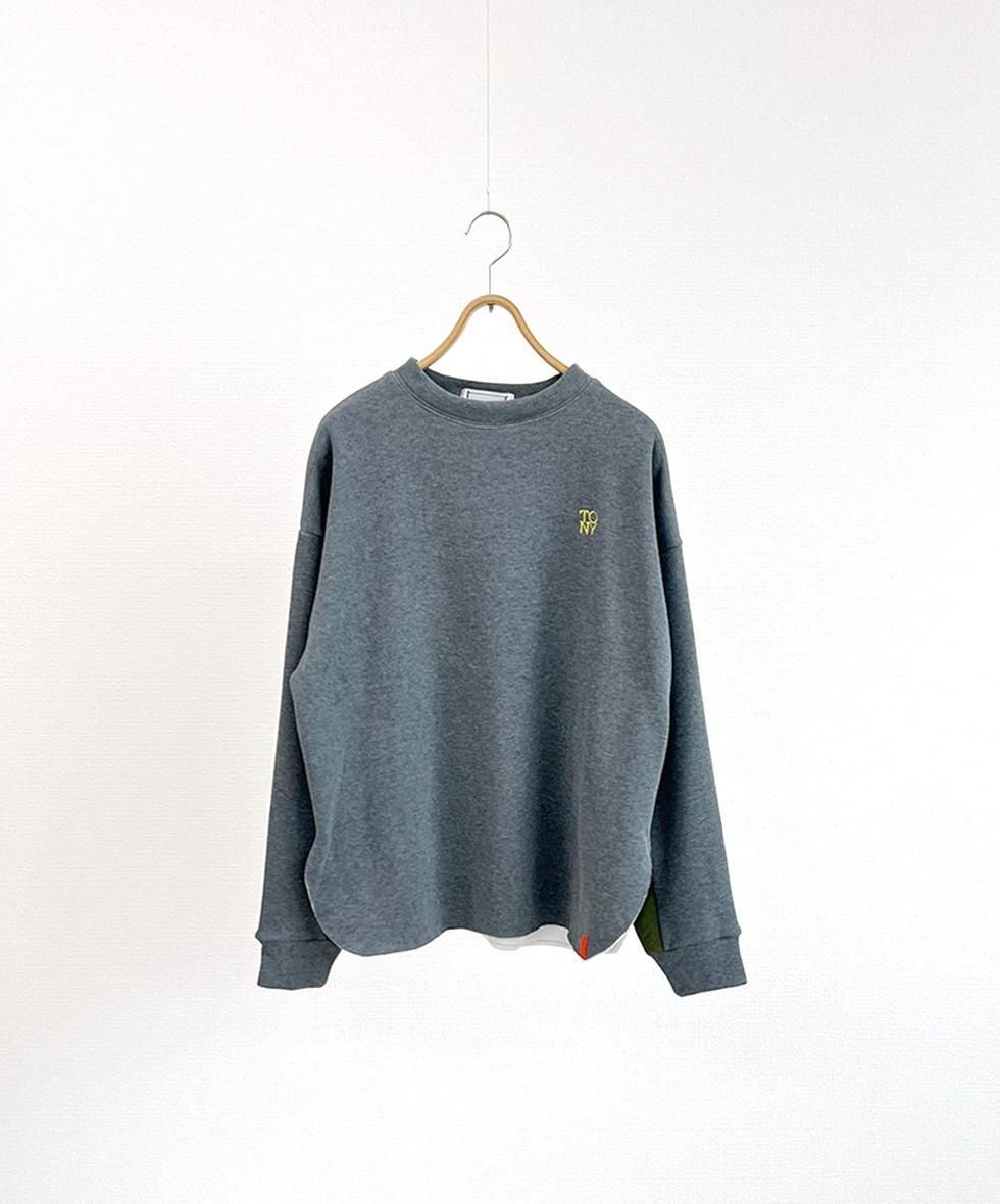 Tony Taizsun/  QUILT DOCKING CREW