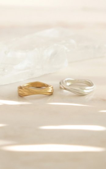 Drape thin ring