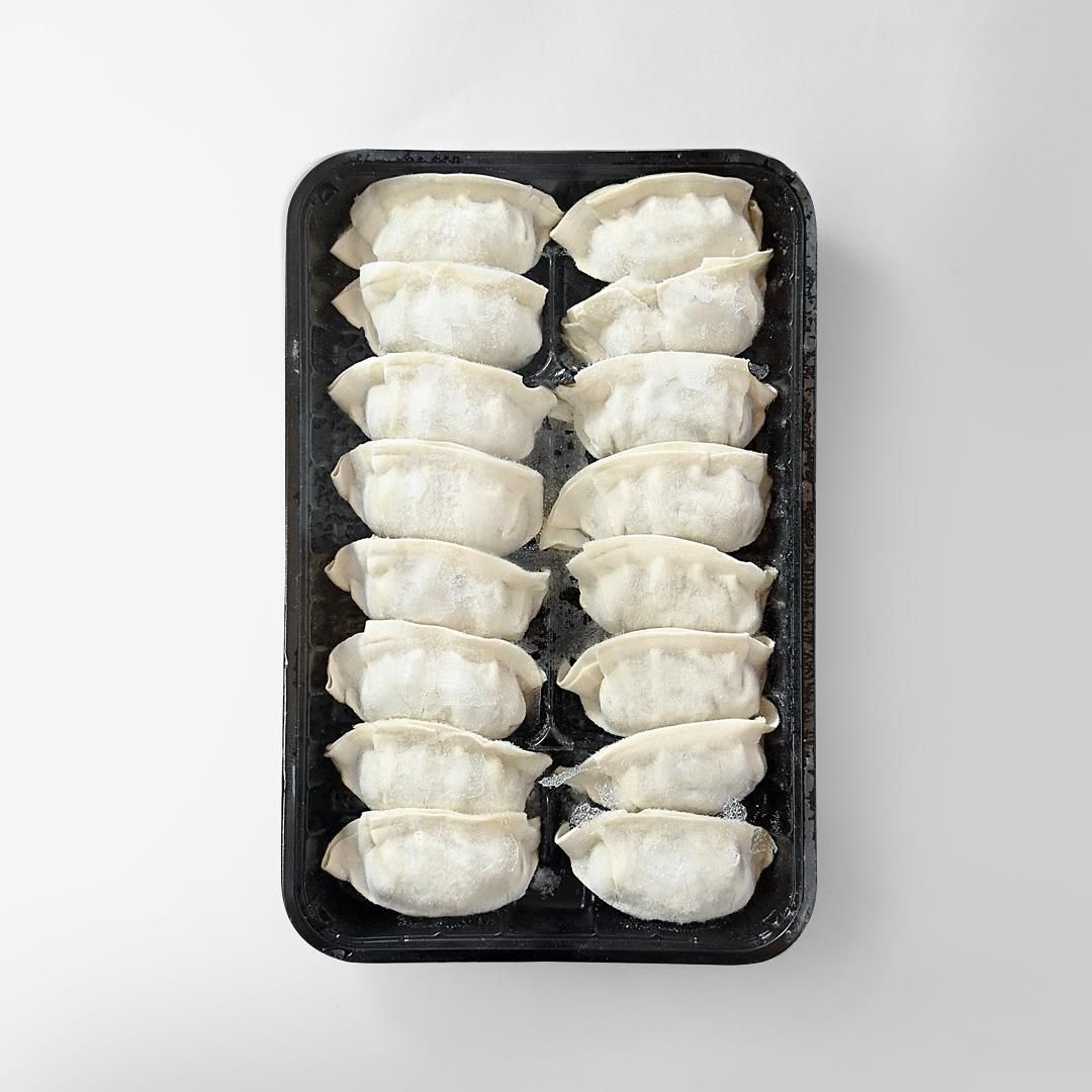 ブラック 餃子様 楽天市場】≪1kg×2袋≫【餃子計画】生冷凍 黒豚餃子 国内製造 大