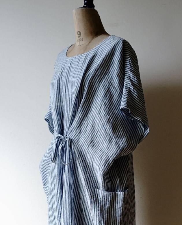 NON-SLEEVE / blue stripe linen｜割烹着kapoc（カポック）公式オンラインショップ