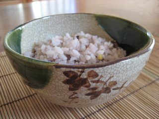 織部つるぶどうご飯茶碗 - 織部・黄瀬戸のある生活を。瀬戸の小さなお店「森本陶苑」