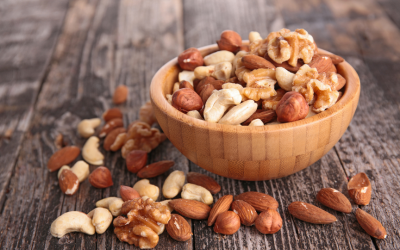 ナッツやドライフルーツ