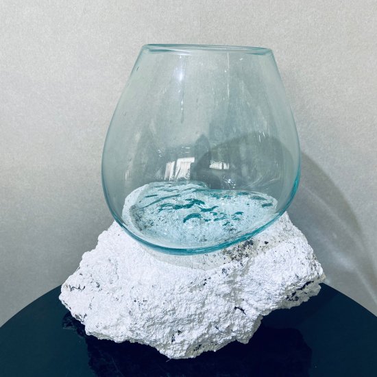  【ROCK 溶岩 ホワイト Lサイズ】 流木ガラス 石ガラス ストーンガラス 第一チャクラ溶岩 天然石