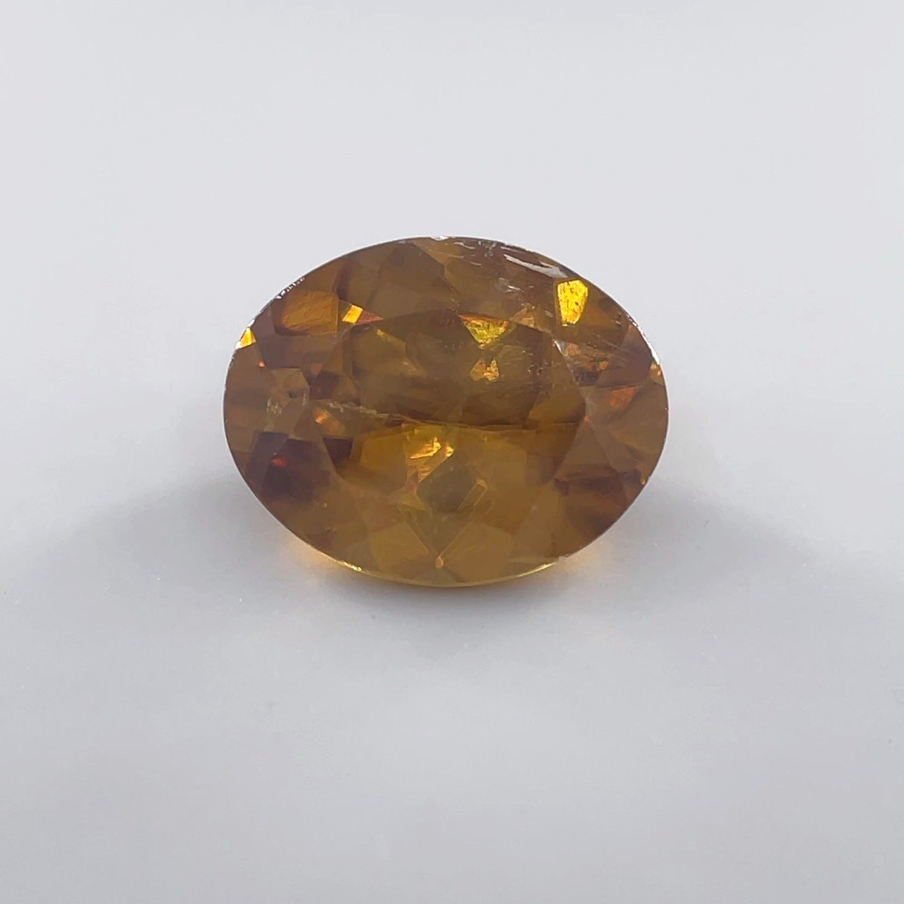 501334 ̎ َ OV 2.56ct