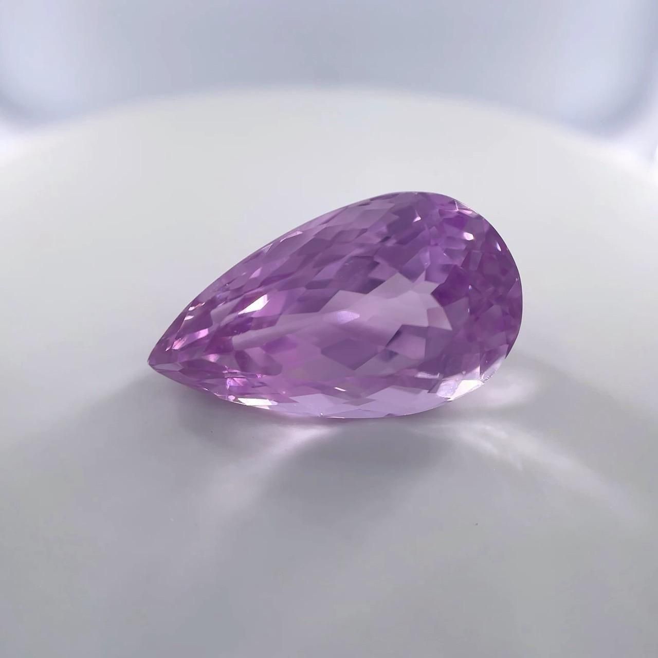 Kunzite クンツァイト - カピルのお店デルミリオーレ