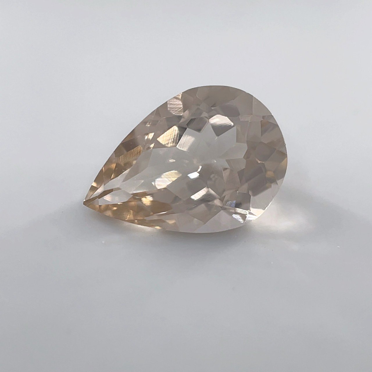 502825 ݎ޻Ďَώ؎ َ PS 2.62ct