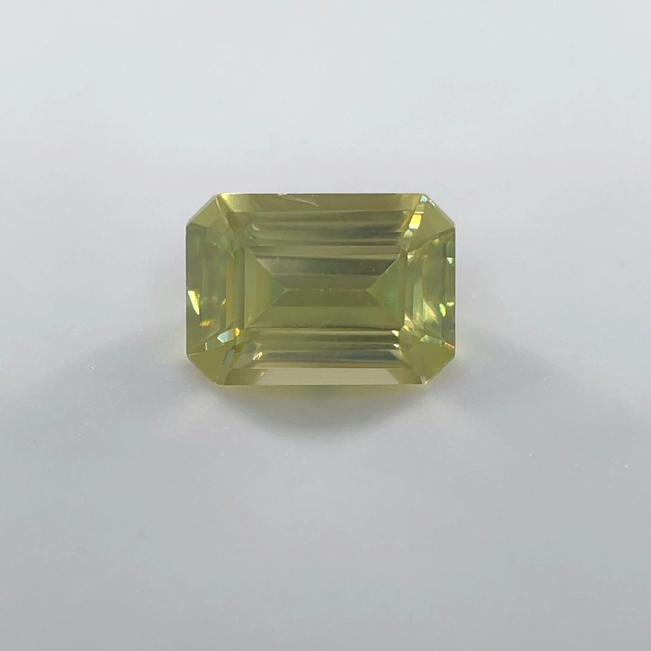 502905 ̎ َ EM 1.07ct