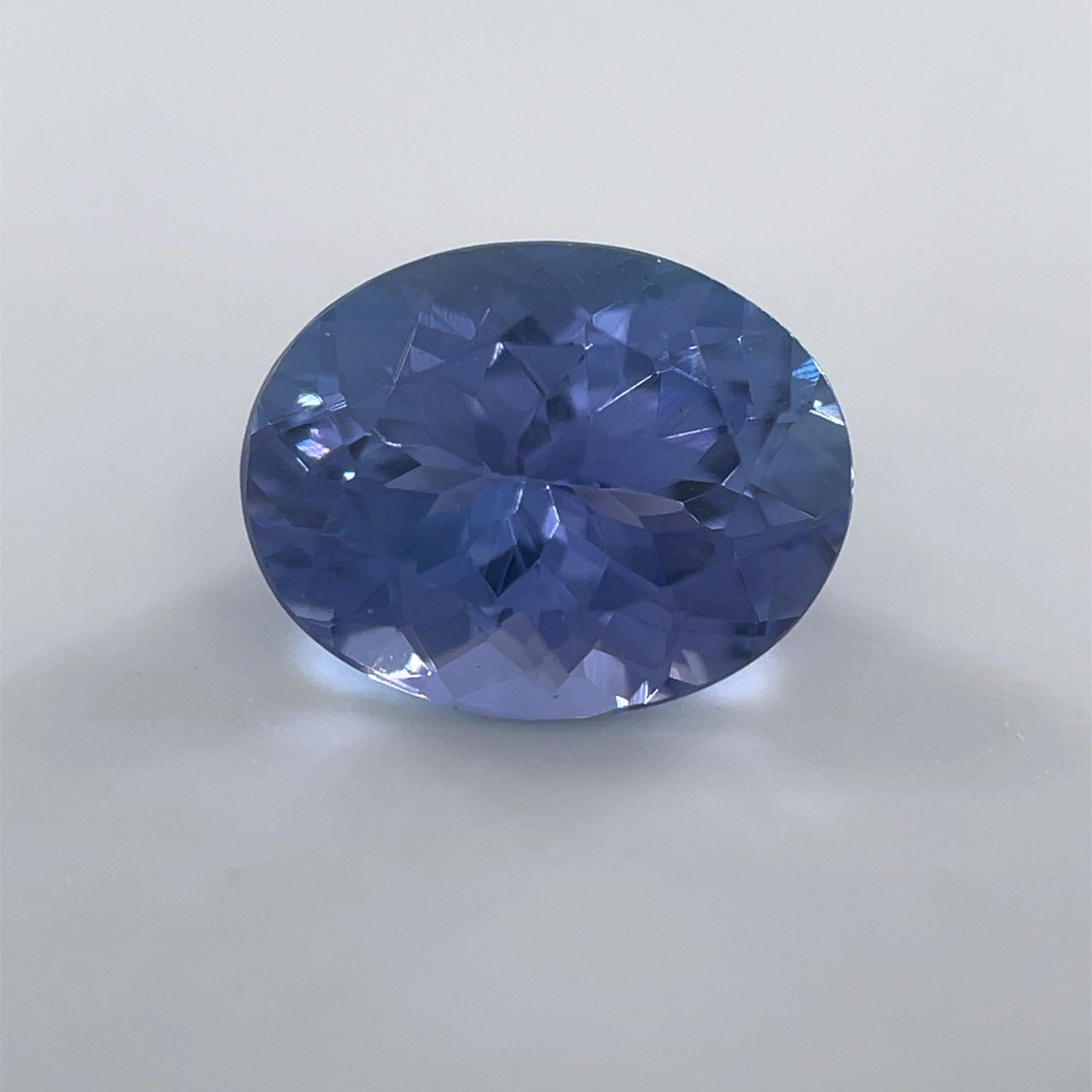 503043 ݎގŎ َ OV 1.94ct