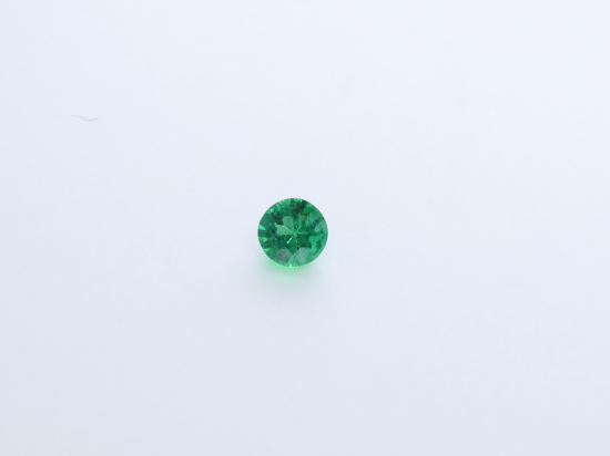 505307 ｻﾞﾝﾋﾞｱ産ｴﾒﾗﾙﾄﾞﾙｰｽ RD 0.13ct - カピルのお店デルミリオーレ