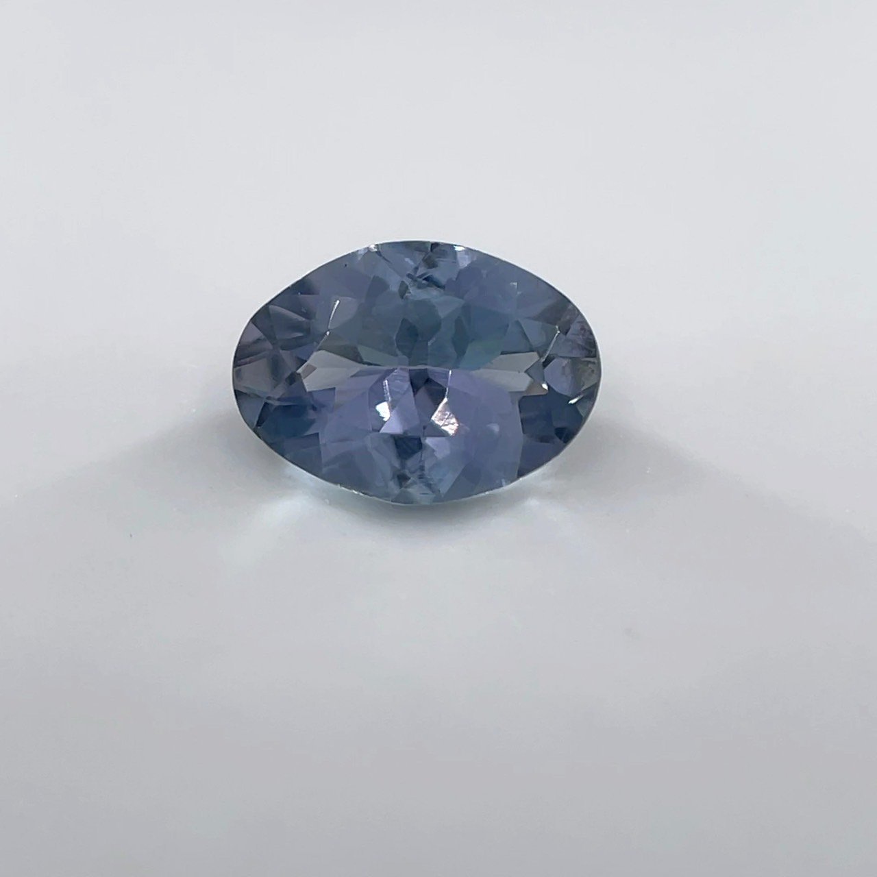 506138 ގ َ OV 1.19ct