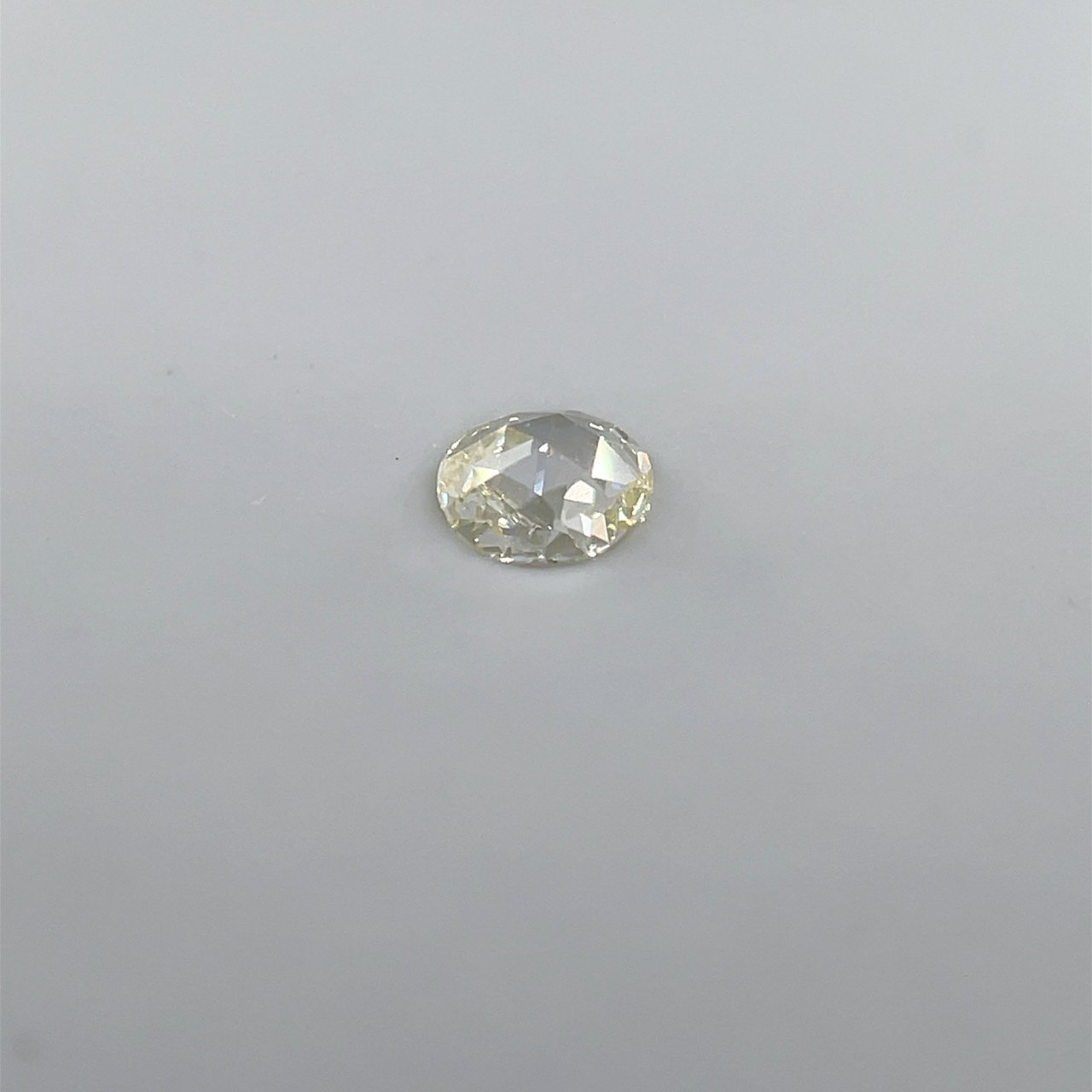 506568 ێގ ގԎӎݎĎގَ RD 0.135ct M-VVS2 CGL