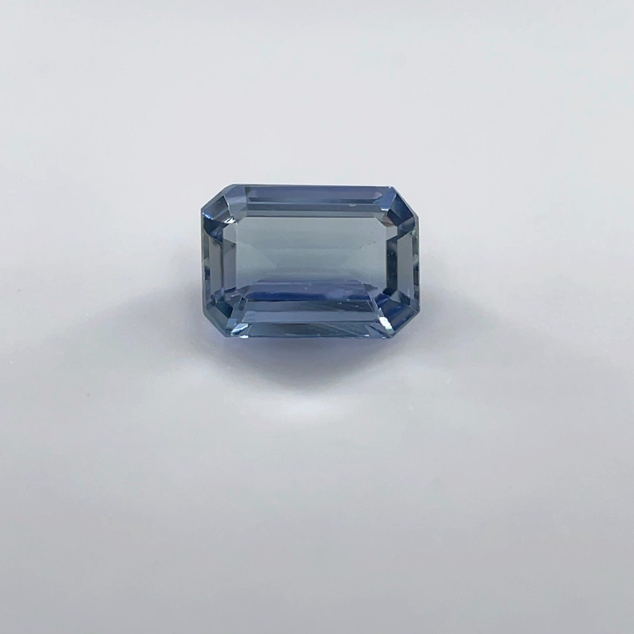 506996 ގ َ EM 0.93ct