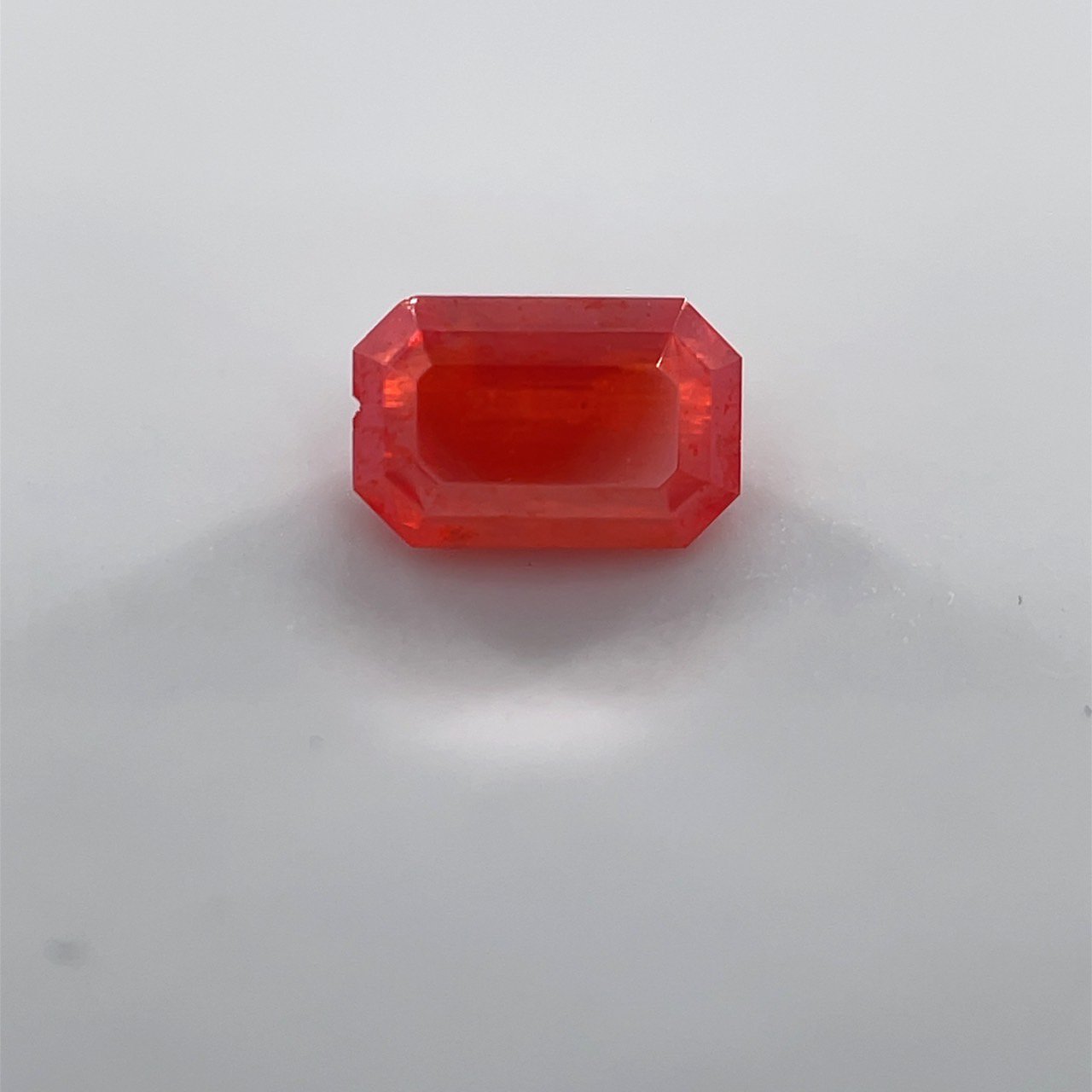 506799 ێ َ EM 0.808ct ȥ