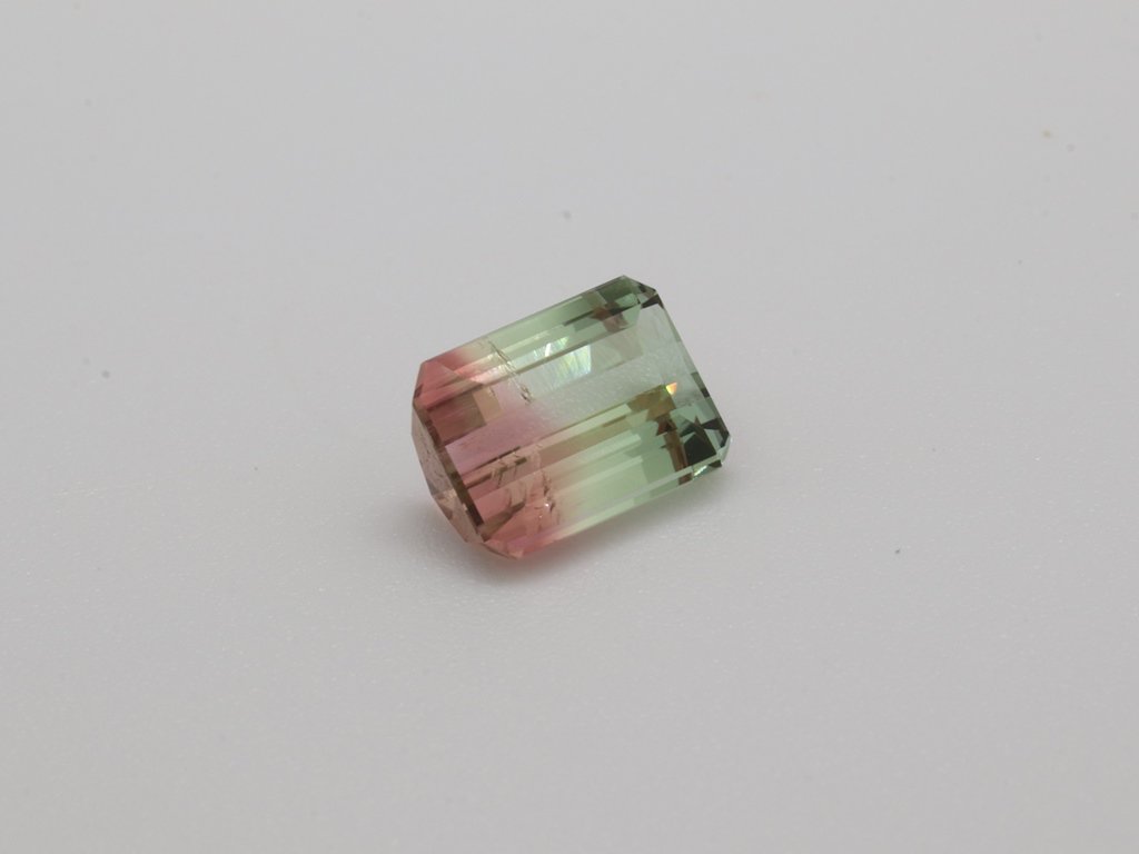 507974 ﾊﾞｲｶﾗｰﾄﾙﾏﾘﾝ ﾙｰｽ EM 2.775ct 日独ソ付 - カピルのお店