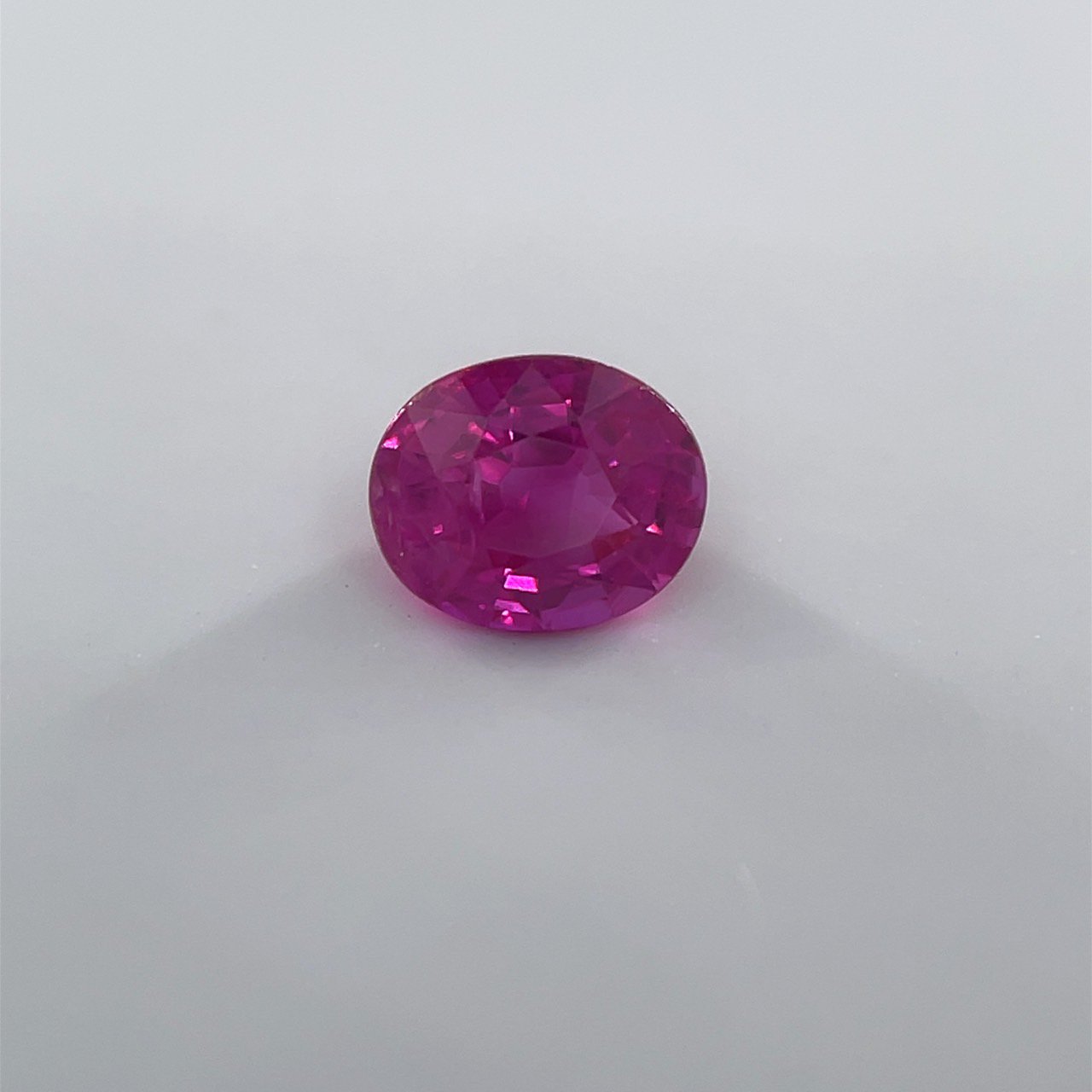 大粒 ペアシェイプカット ルビー ルース 4.836ct ソーティング付