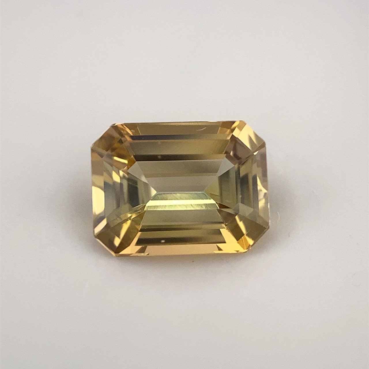 ナチュラ 【天然ロードクロサイト】1.44ct ルース 宝石 - crumiller.com