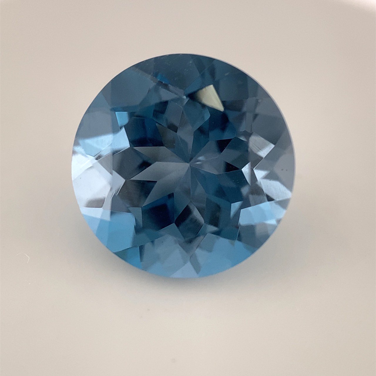 Blue Topaz ブルートパーズ - カピルのお店デルミリオーレ