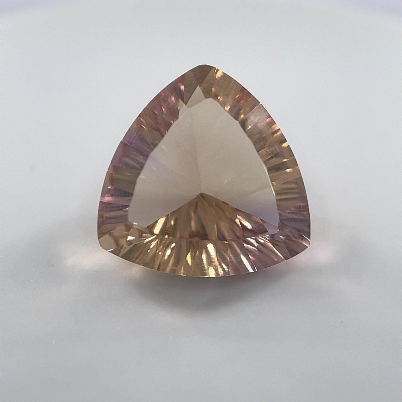 Ametrine アメトリン - カピルのお店デルミリオーレ