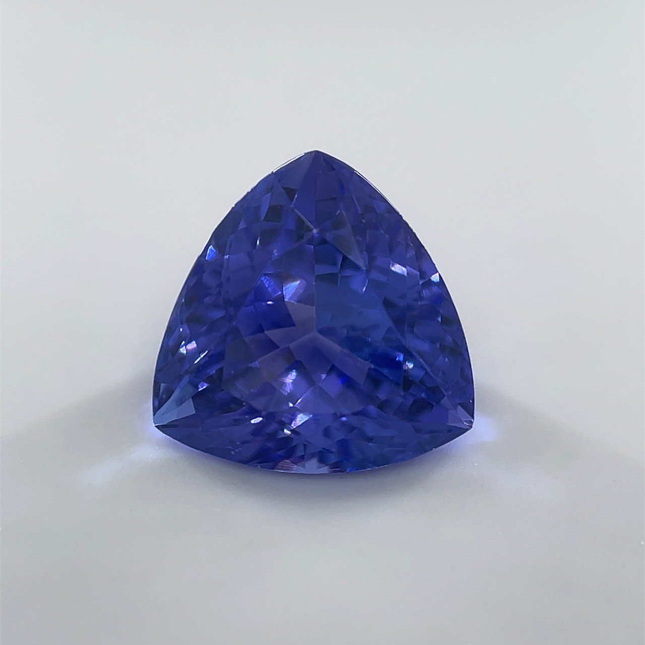 509065 ݎގŎ َ TR 3.93ct