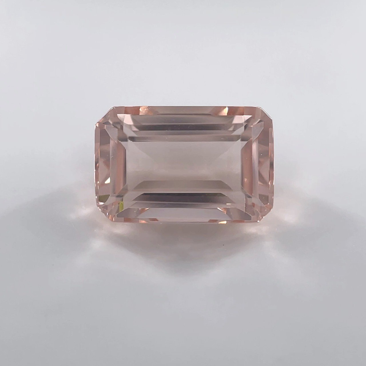 509230 ӎَގŎ َ EM 3.48ct 