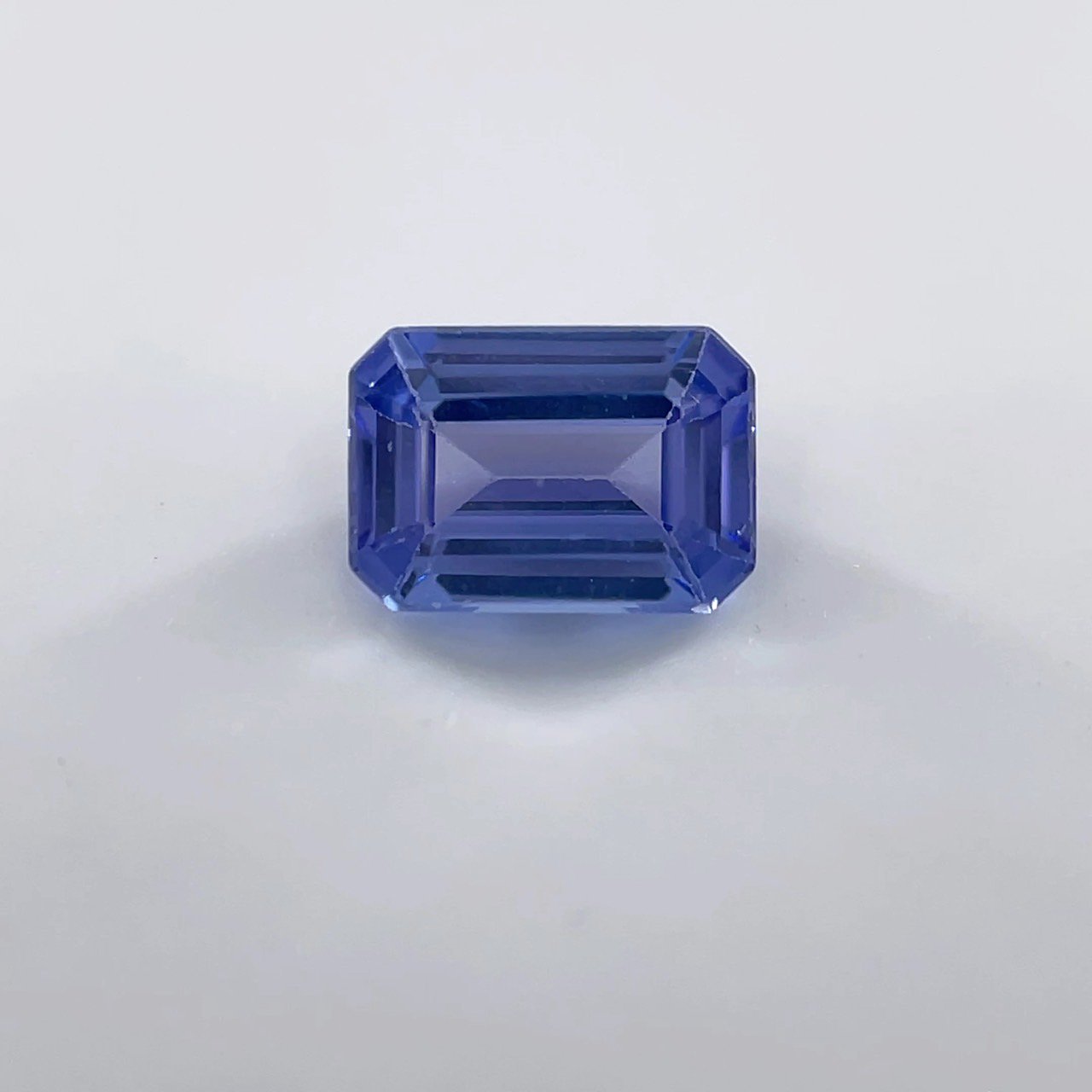 509314 ݎގŎ َ EM 0.97ct