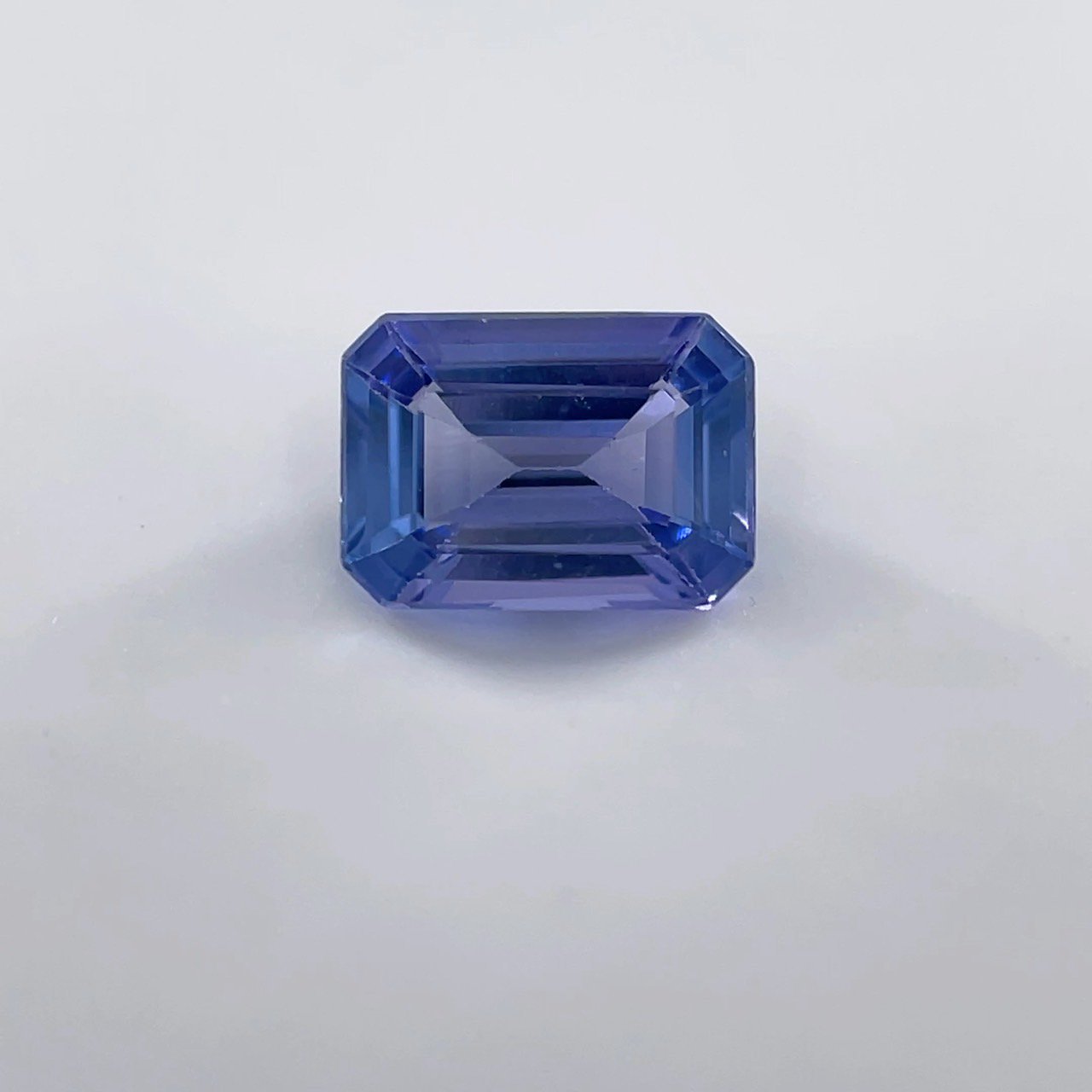 509313 ݎގŎ َ EM 0.98ct