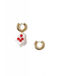 Baroque Pearl With Red Dots Gold Hoops Pierce