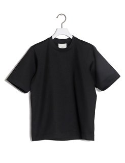 <img class='new_mark_img1' src='https://img.shop-pro.jp/img/new/icons8.gif' style='border:none;display:inline;margin:0px;padding:0px;width:auto;' />Compact T-shirt