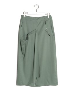 <img class='new_mark_img1' src='https://img.shop-pro.jp/img/new/icons16.gif' style='border:none;display:inline;margin:0px;padding:0px;width:auto;' />60% OFF / Lancaster Lyocell Draped Skirt