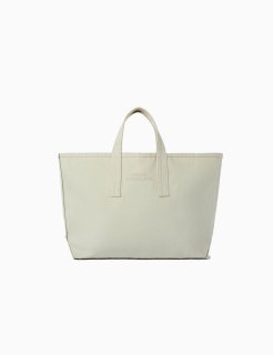 <img class='new_mark_img1' src='https://img.shop-pro.jp/img/new/icons8.gif' style='border:none;display:inline;margin:0px;padding:0px;width:auto;' />Embroidery Logo Small Tote Bag