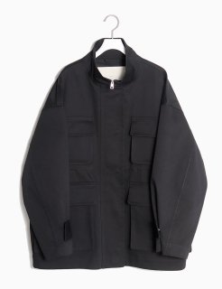 <img class='new_mark_img1' src='https://img.shop-pro.jp/img/new/icons8.gif' style='border:none;display:inline;margin:0px;padding:0px;width:auto;' />ANDALE Oversized Military Jacket