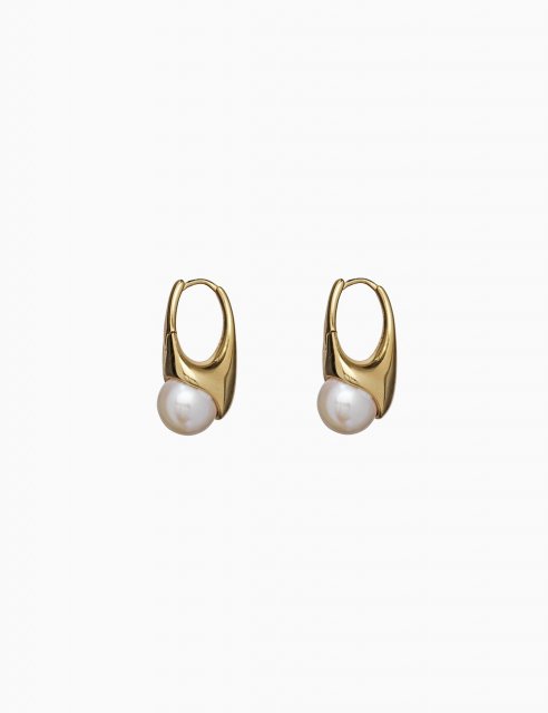 <img class='new_mark_img1' src='https://img.shop-pro.jp/img/new/icons8.gif' style='border:none;display:inline;margin:0px;padding:0px;width:auto;' />Lobster Earring With Pearl