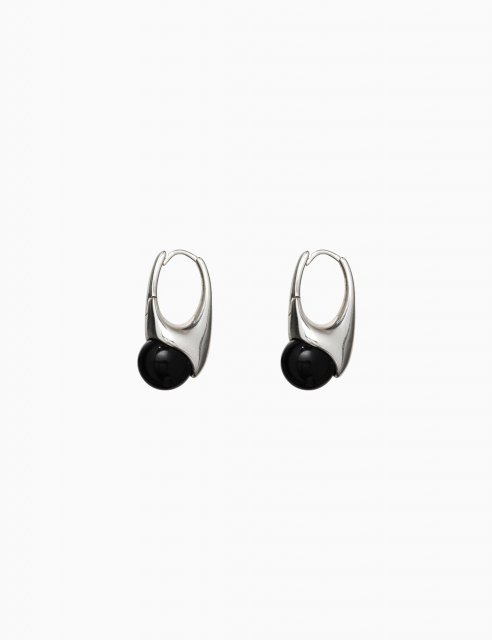 <img class='new_mark_img1' src='https://img.shop-pro.jp/img/new/icons8.gif' style='border:none;display:inline;margin:0px;padding:0px;width:auto;' />Lobster Earring With Onyx