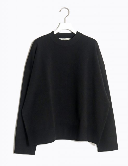 <img class='new_mark_img1' src='https://img.shop-pro.jp/img/new/icons8.gif' style='border:none;display:inline;margin:0px;padding:0px;width:auto;' />IDRO 16GG Oversized Crew Neck Knit