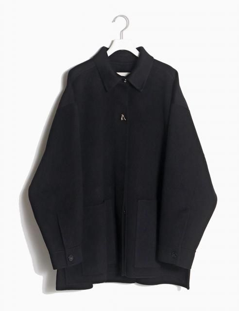 <img class='new_mark_img1' src='https://img.shop-pro.jp/img/new/icons8.gif' style='border:none;display:inline;margin:0px;padding:0px;width:auto;' />CRANE Silk Blend Short Coat