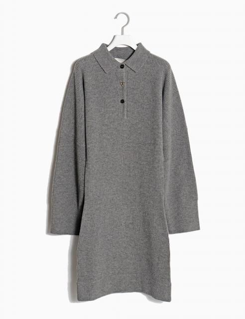 <img class='new_mark_img1' src='https://img.shop-pro.jp/img/new/icons8.gif' style='border:none;display:inline;margin:0px;padding:0px;width:auto;' />DESERT Cable-knit Merino Polo Dress