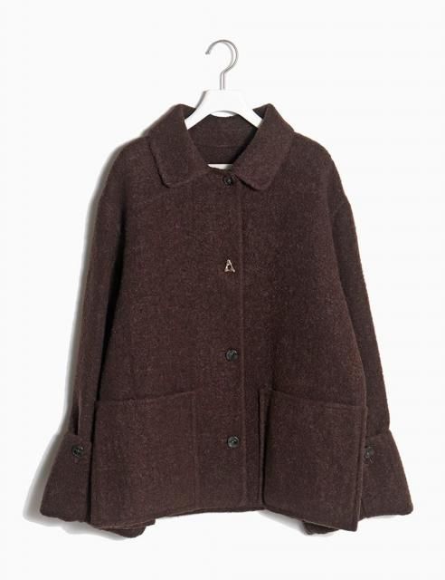 <img class='new_mark_img1' src='https://img.shop-pro.jp/img/new/icons8.gif' style='border:none;display:inline;margin:0px;padding:0px;width:auto;' />FUDGE Oversized Wool-blend Jacket