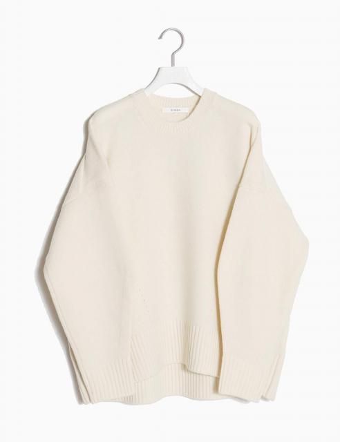<img class='new_mark_img1' src='https://img.shop-pro.jp/img/new/icons8.gif' style='border:none;display:inline;margin:0px;padding:0px;width:auto;' />Oversized Crew Neck Knit