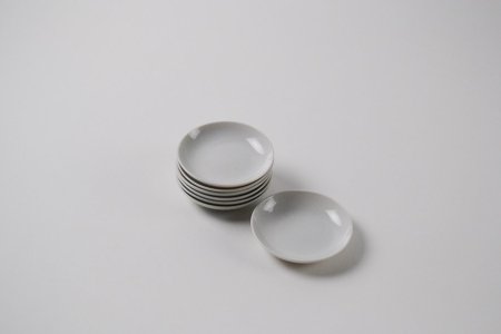 白磁・豆皿（φ9cm）