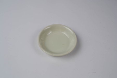 青白磁・豆皿（φ9.5cm）