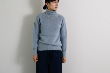 eleven 2nd - Turtle Neck JumperyakM