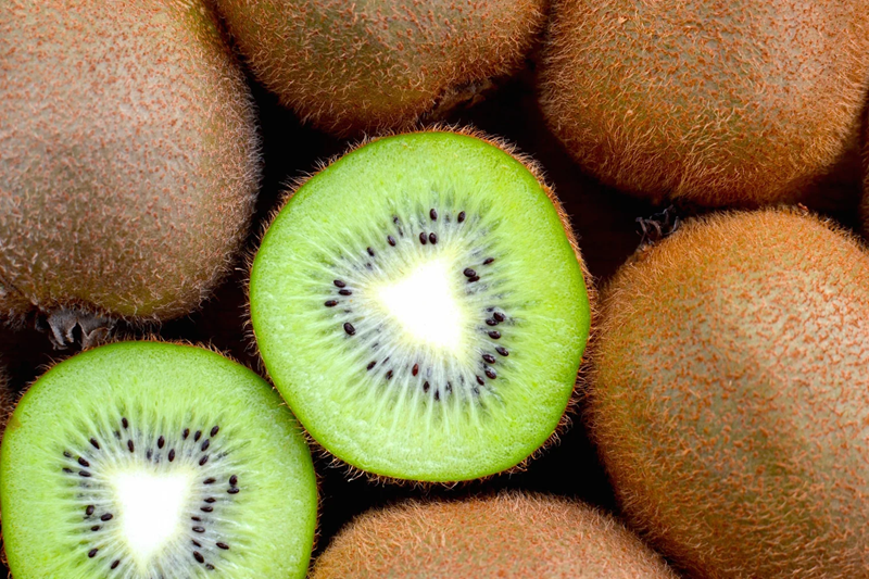 AOKI FARM & DELI - 青木農園キウイフルーツ