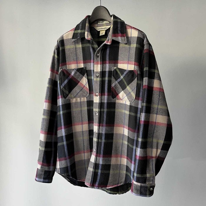 ST JOHN'S BAY PLAID FLANNEL SHIRT(NICE COLOR/GOOD CONDITION)