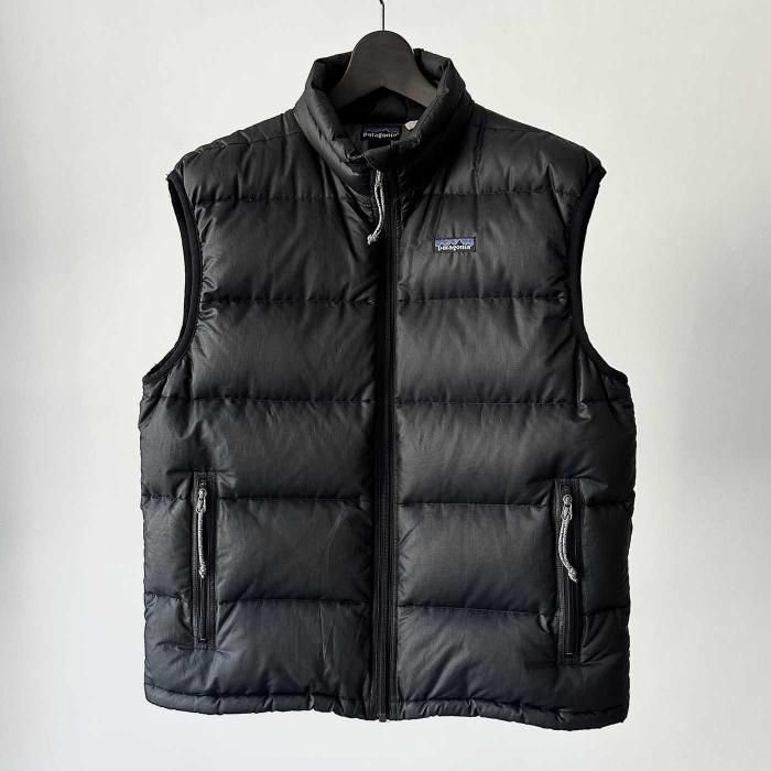 Patagonia BLACK DOWN VEST(GOOD CONDITION)
